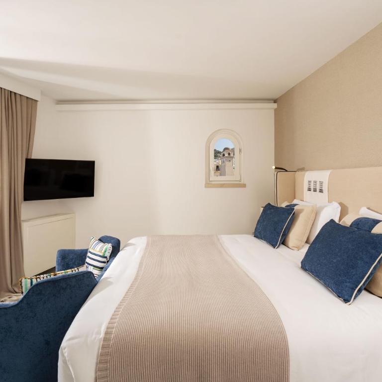 Palazzo M Capri - Suite Deluxe con Vasca Idromassaggio - 2