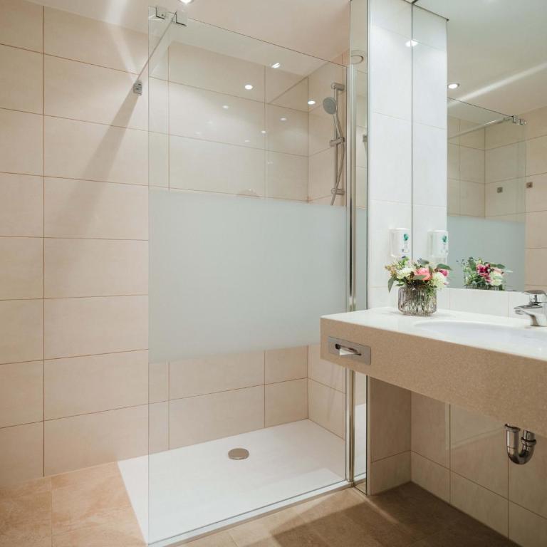 Werzers Hotel Resort Pörtschach - Comfort Doppelzimmer mit Balkon - 3