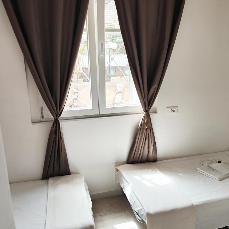 B&B Numero5 - Camera Quadrupla Deluxe - 11