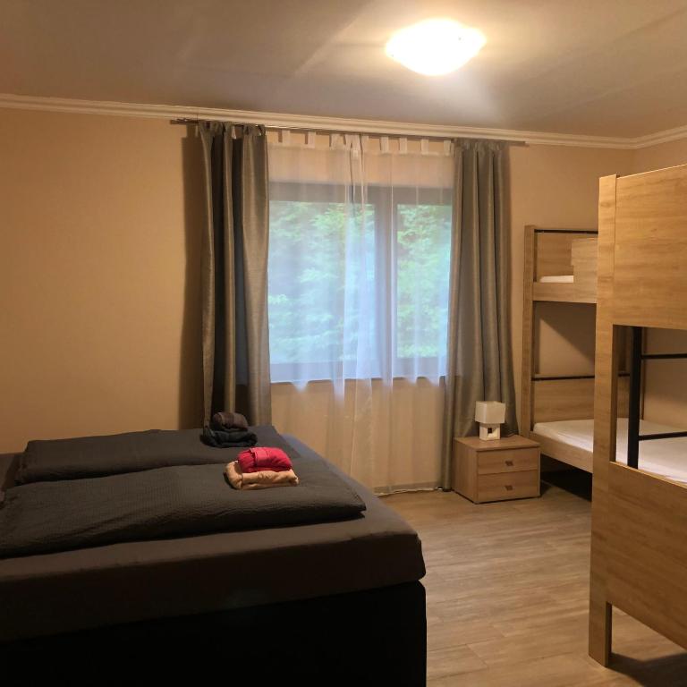 AlpenKlub Hotel - Family Room - 2