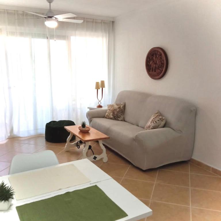 Apartamento Urb La Felicidad - Apartamento de 2 dormitorios - 3