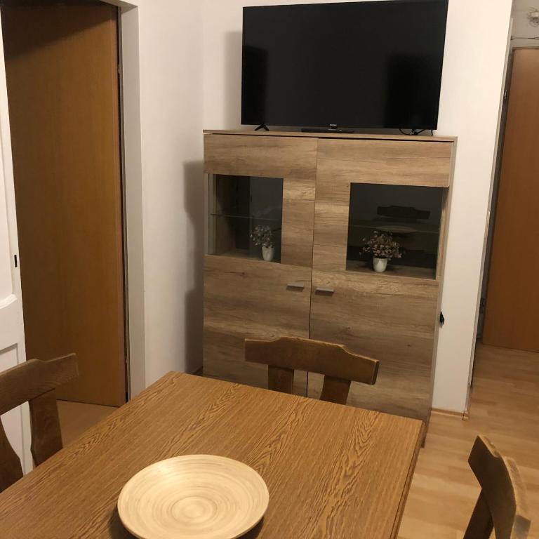 AlpenKlub Hotel - Two-Bedroom Suite - 3