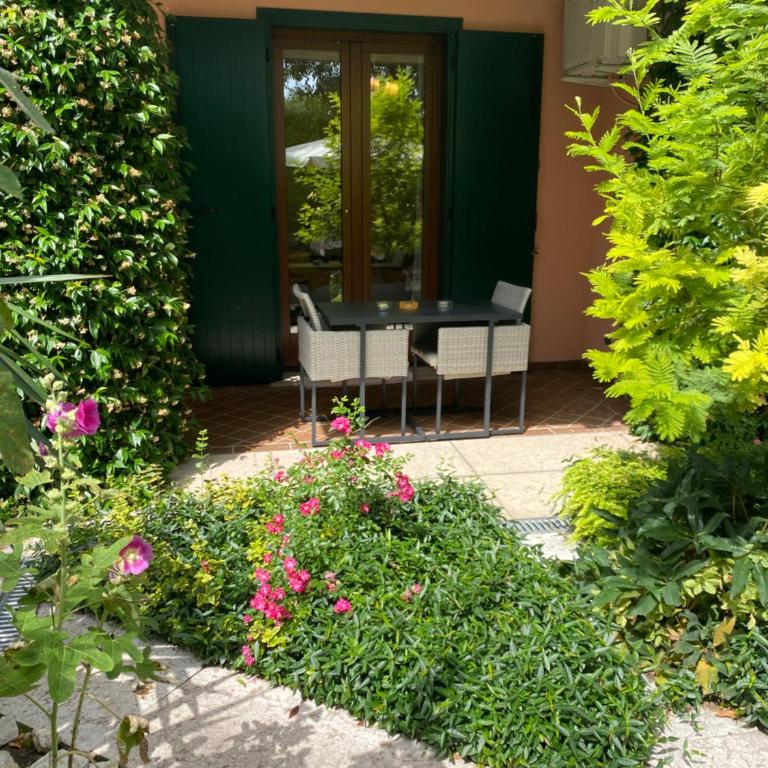 B&B Garda 4U - Camera Matrimoniale Deluxe - 10