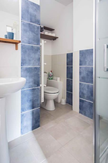 Studio cosy proche centre-ville et gare - Apartment mit 1 Schlafzimmer - 21