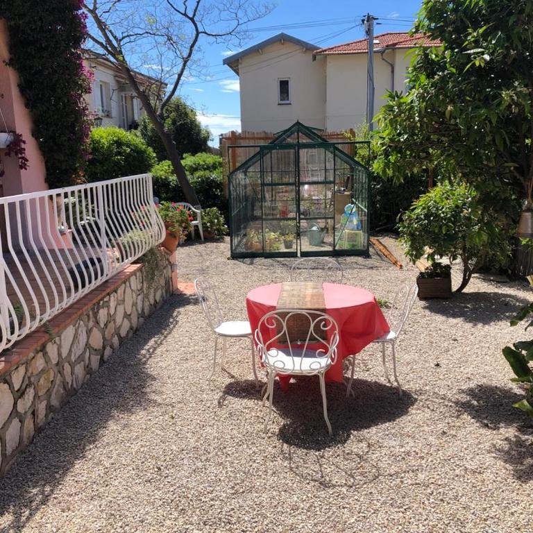 Rez de Jardin Villa Cagnes Sur Mer. - Studio-Apartment - 42