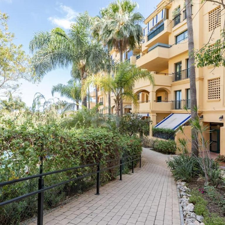 Awesome views and walk to the beach! RDR316 - Apartamento con vistas al mar - 17