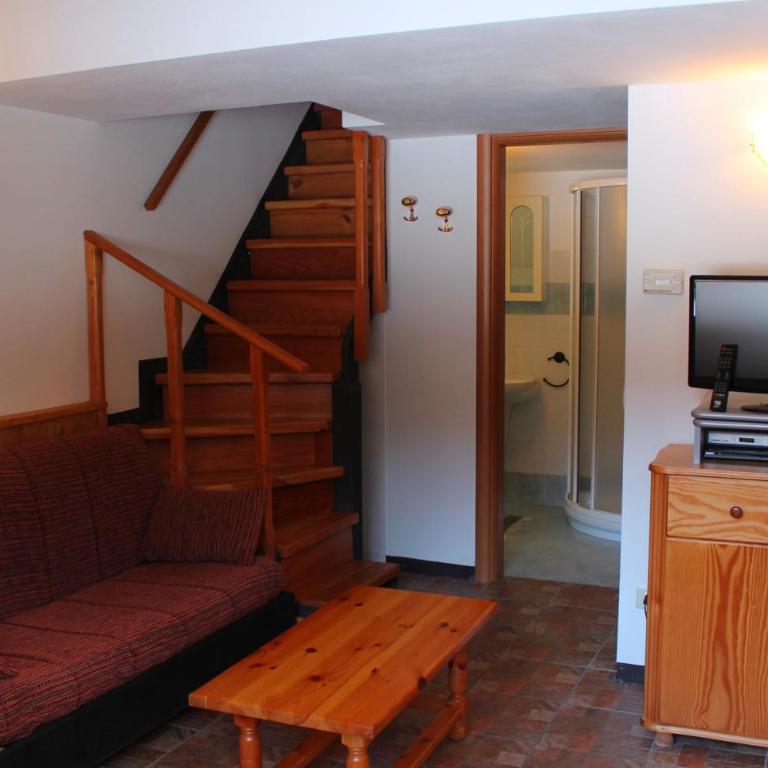 Chalet Presanella - Apartamento de 2 dormitorios con vistas al jardín - 2 niveles - 1