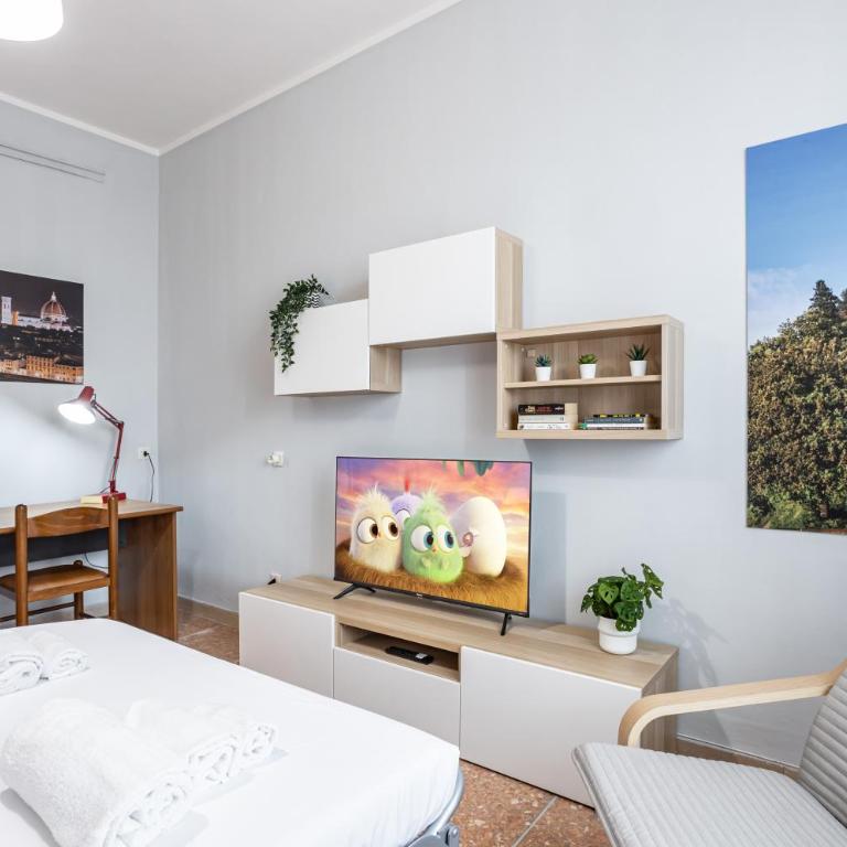 GuestHost - Yellowsunny Apartment with Two Balconies - One-Bedroom Apartment - 7