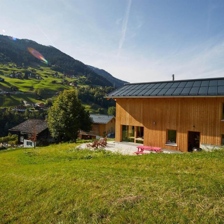 Haus Motta - Ferienhaus mit Dusche - 23