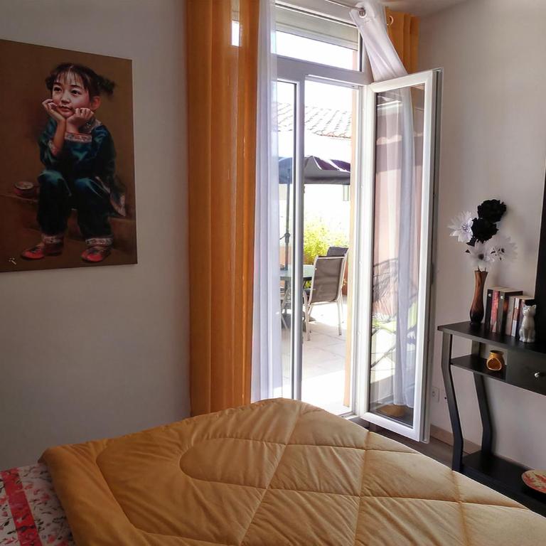 Chic et douillet - One-Bedroom Apartment - 9