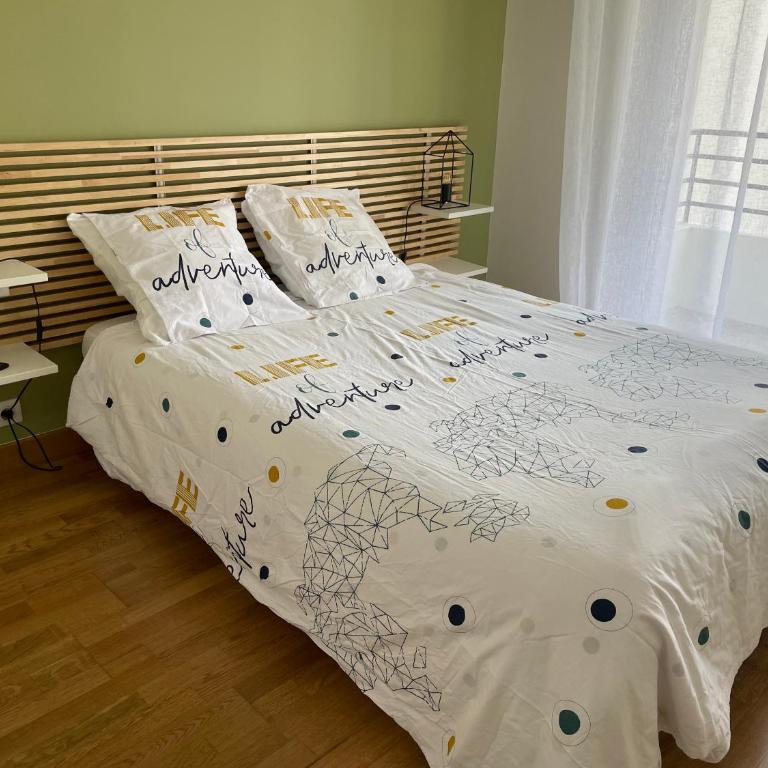 Élégant logement avec vue sur l'océan - Two-Bedroom Apartment - 12