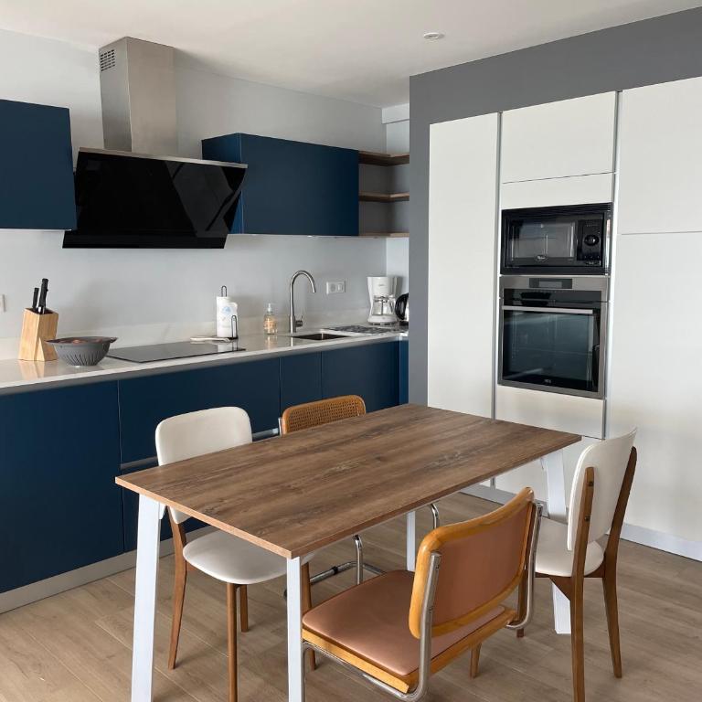 Élégant logement avec vue sur l'océan - Two-Bedroom Apartment - 2