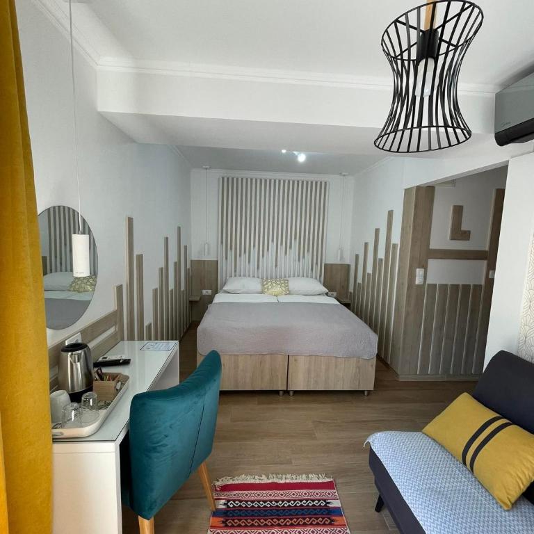 Hotel - Villa Lejla - Queen Room with Balcony - 1