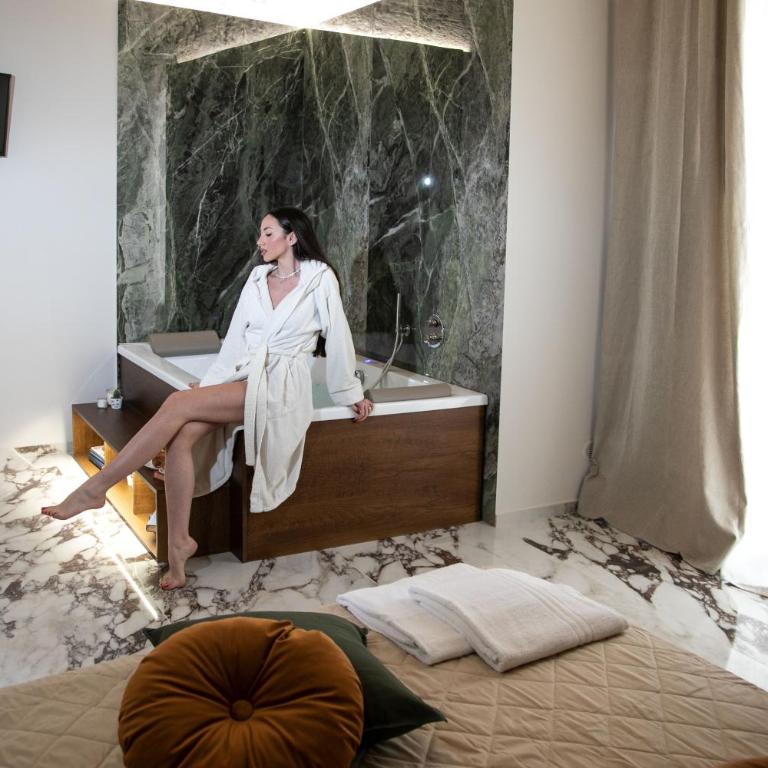 aMare (Angoli di Puglia) - Queen Room with Spa Bath - 2