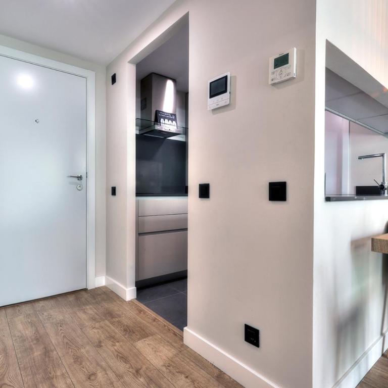 Stylish 2 Bedroom Apartment in Estepona Old Town - Two-Bedroom Apartment - 23