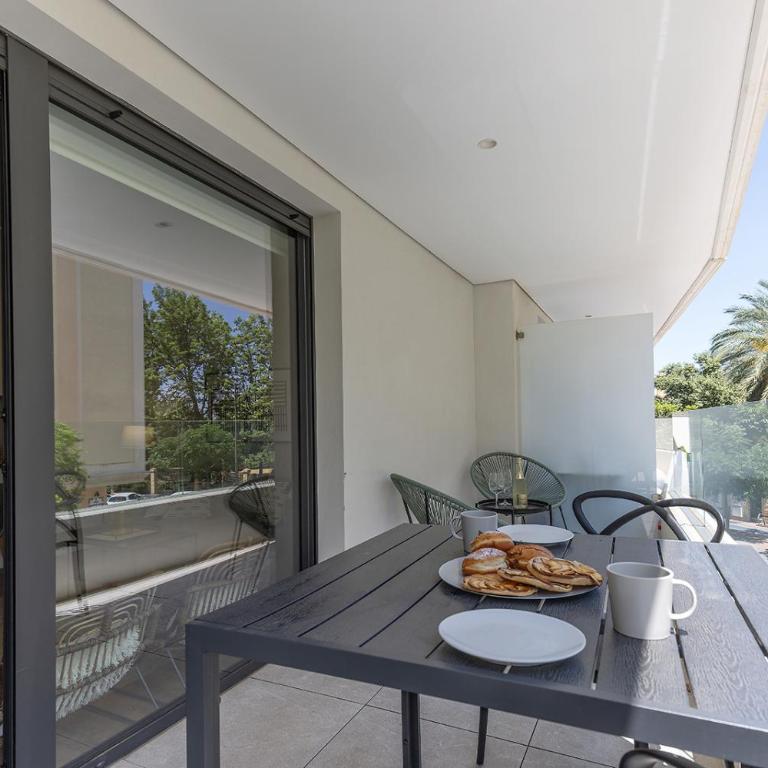 Stylish 2 Bedroom Apartment in Estepona Old Town - Two-Bedroom Apartment - 18
