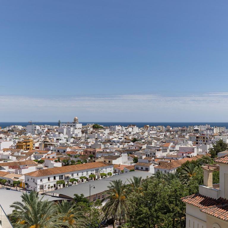 Stylish 2 Bedroom Apartment in Estepona Old Town - Two-Bedroom Apartment - 3