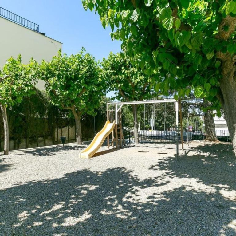 Can Parramon D 2 2 Roses - Immo Barneda - Apartamento con vistas a la piscina - 50