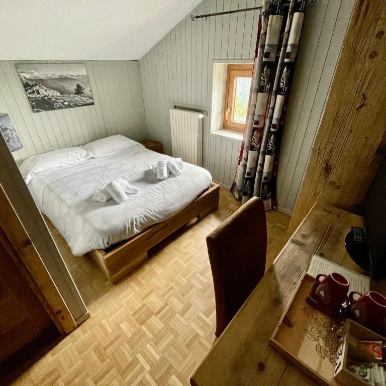 Hotel Saint-Barthélemy - Chalet with view - Chambre Simple - Vue sur Montagne - 2