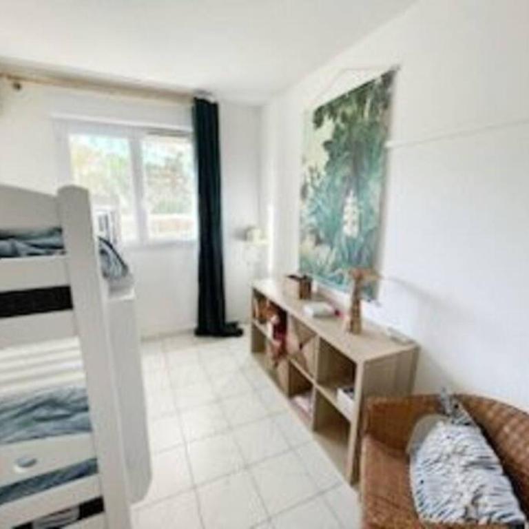 Bel appartement 3 pièces climatisé 400m des plages - Apartamento de 2 dormitorios - 5