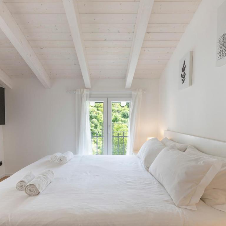 Olmo Suites - Appartamento con Balcone - 4