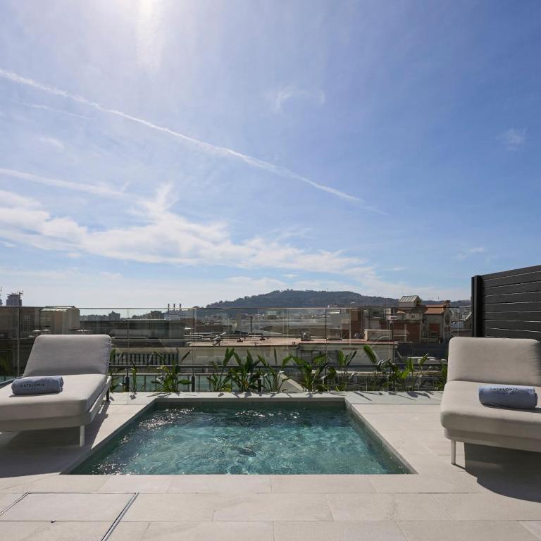 Catalonia Ramblas 4* Sup - Deluxe Junior Suite with Private Pool - 7