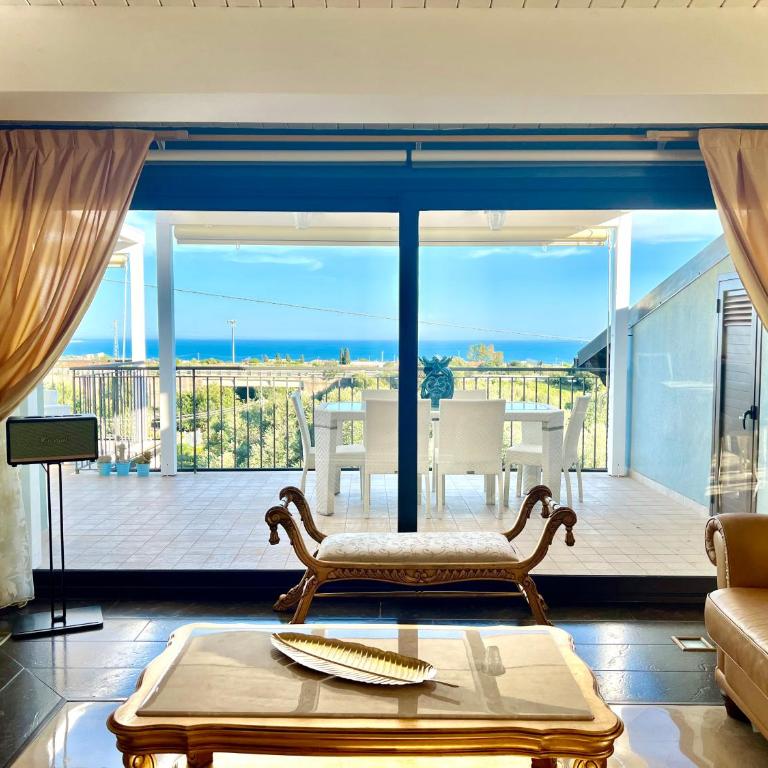 Terrazza nel Blu - Attico Vista Mare con terrazza Panoramica - Apartment mit 3 Schlafzimmern - 2