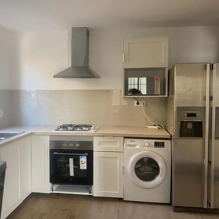 Chalet Denia playa primera linea - Four-Bedroom House - 5