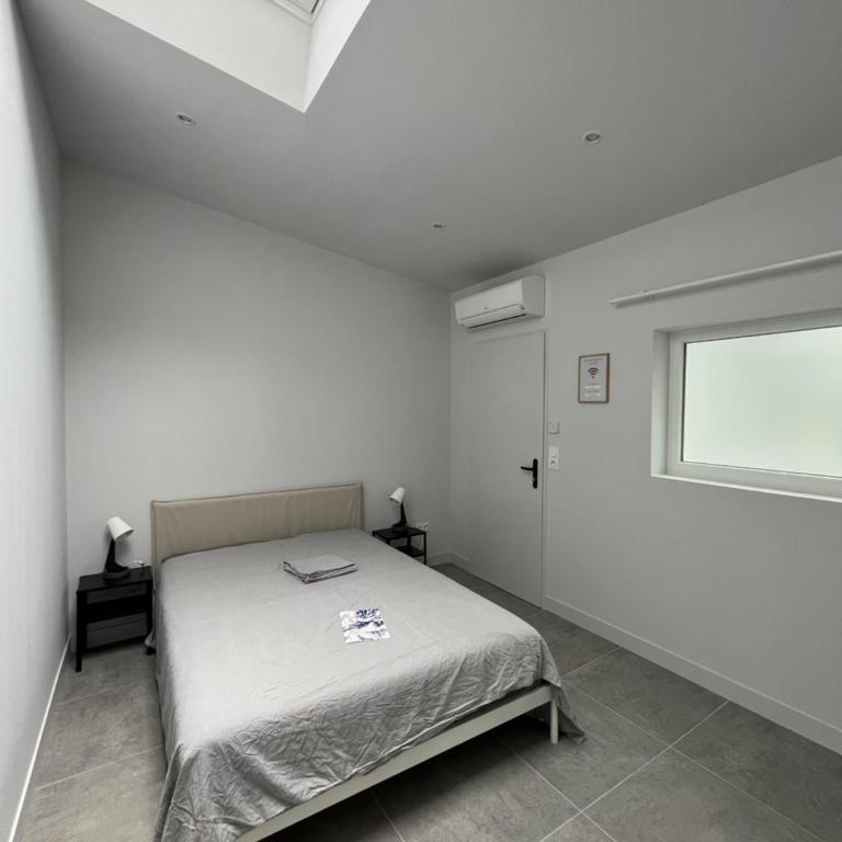 Chez Oma I 1 appartement indépendant OPI I 3 chambres privatives avec salle d eau et salon commun cuisine commune WC commun patio commun - Chambre Double Économique - 2
