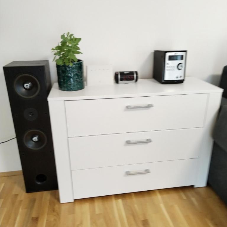 M & M - One-Bedroom Apartment - 19