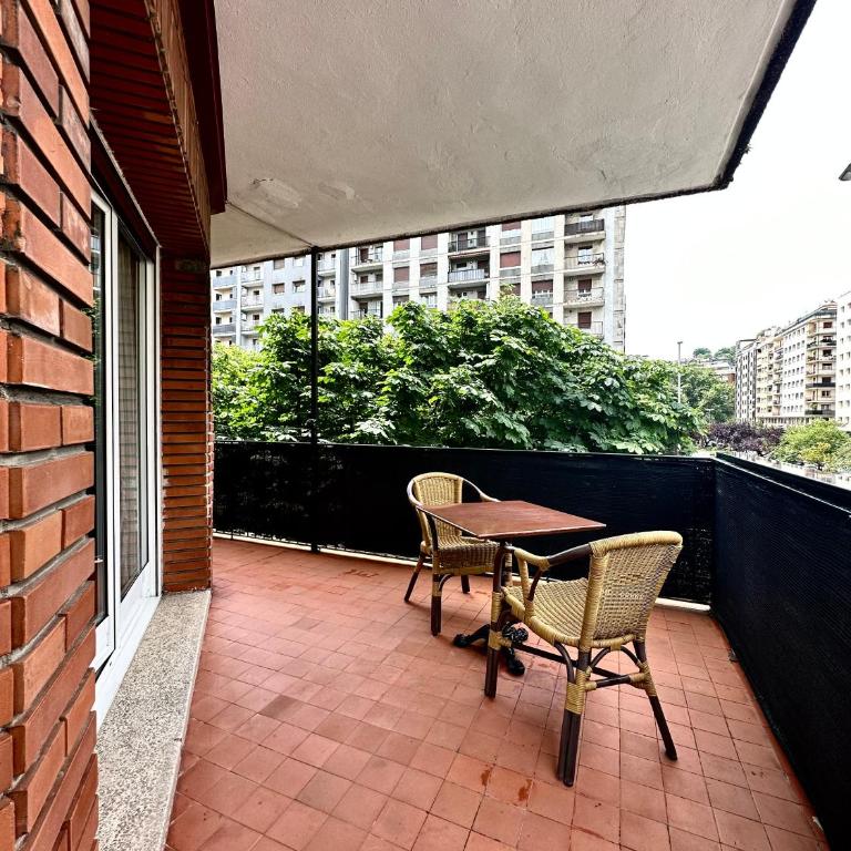 Pension Anoeta - Habitación Triple con balcón - 3