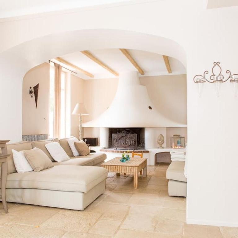 Villa Provençale avec 2 maisons d'amis ,piscine ,Jacuzzi ,vue mer - Villa - 46
