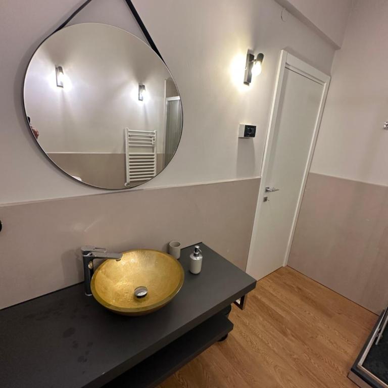 Apartment I Portici di Sottoripa -1 minuto a piedi dall'Acquario - Appartamento con 1 Camera da Letto - 46