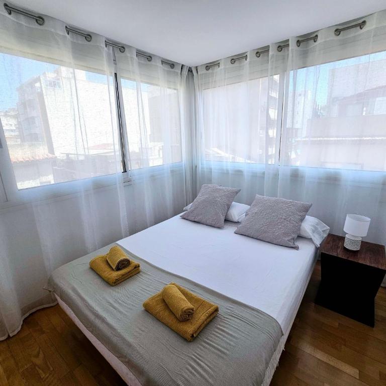 AMAZING ATTIC in City Center by SunCastle Apartamentos - Two-Bedroom Apartment - 13