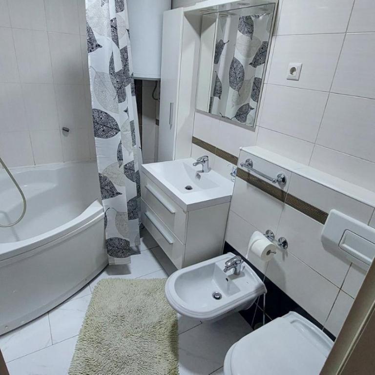 Apartments Aynur - Two-Bedroom Apartment - 20