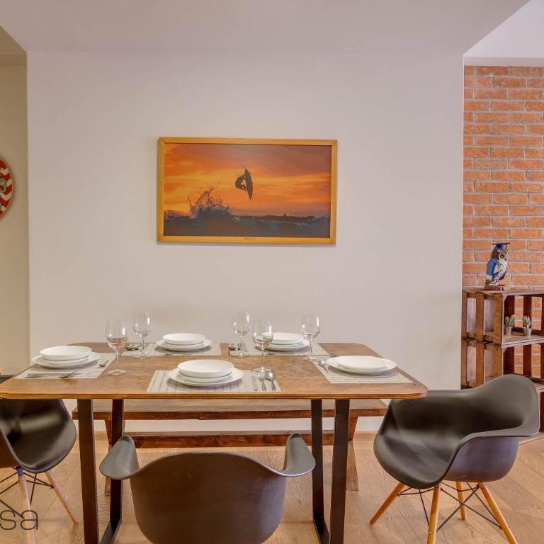 Private Balcony Infinity Pool & Rooftop in La Roma - Queretaro - Three-Bedroom Apartment - 24