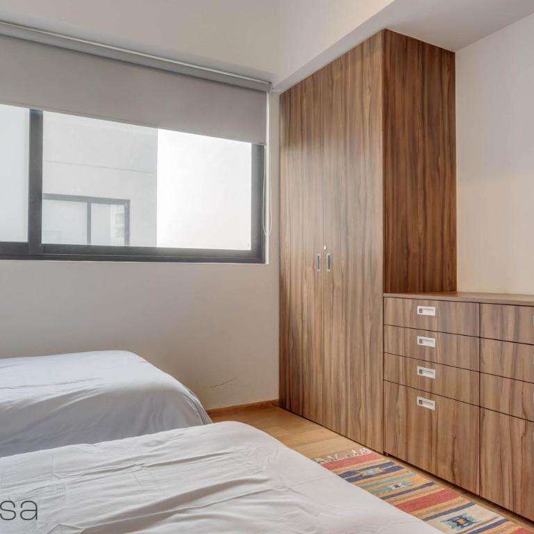 Private Balcony Infinity Pool & Rooftop in La Roma - Queretaro - Three-Bedroom Apartment - 20
