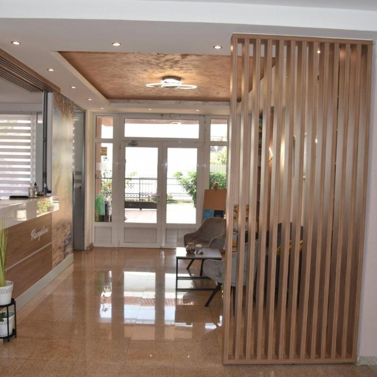 Guest House Zec - Dvokrevetna Soba sa Bračnim Krevetom/Zasebnim Krevetima - 4