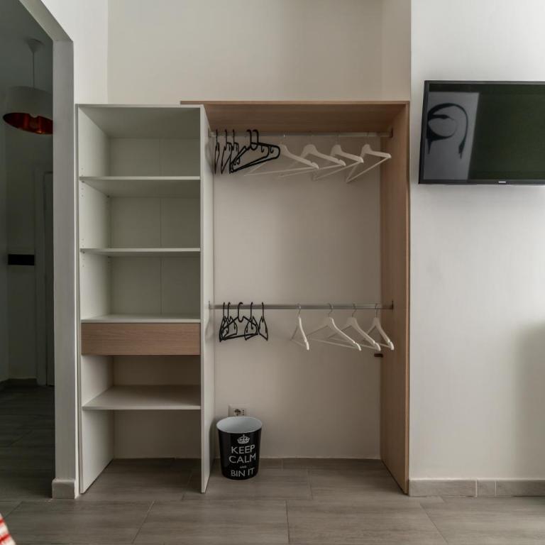 Neapolitan Guest House Vittoria Colonna - Appartamento con 1 Camera da Letto - 13