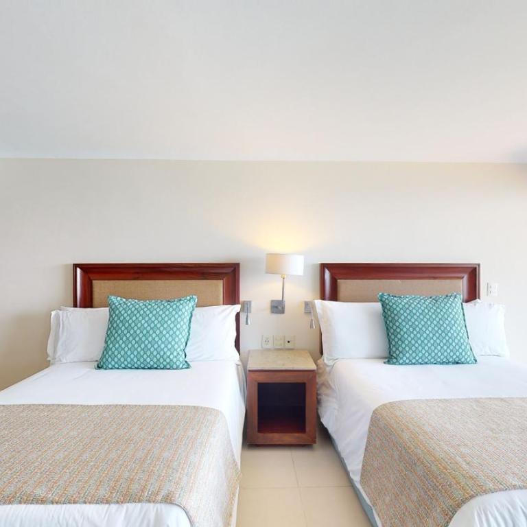 Grand Park Royal Puerto Vallarta - All Inclusive - Suite familiar - Smart Group Value - 2