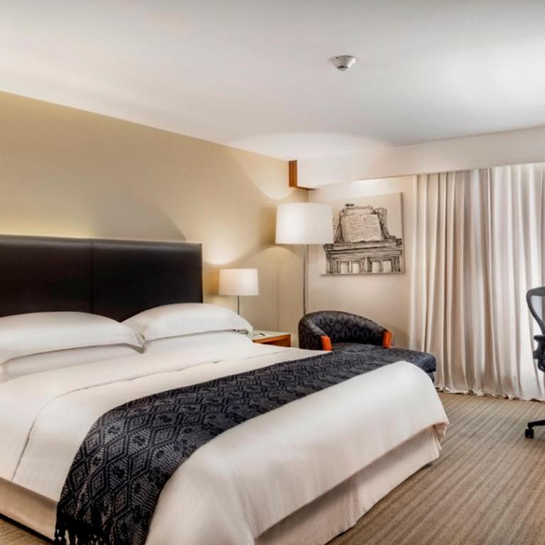 Presidente InterContinental Puebla by IHG - Habitación Clásica con cama extragrande y acceso al club lounge - 4