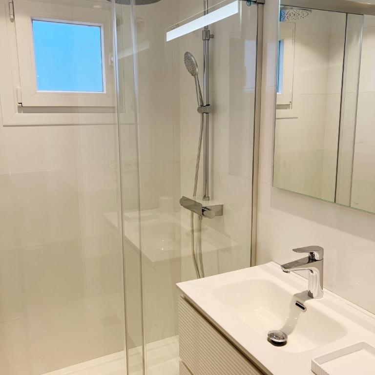Modern new apartment, Perfect for golf and digital nomads , sea view and parking - Apartamento de 2 dormitorios - 21