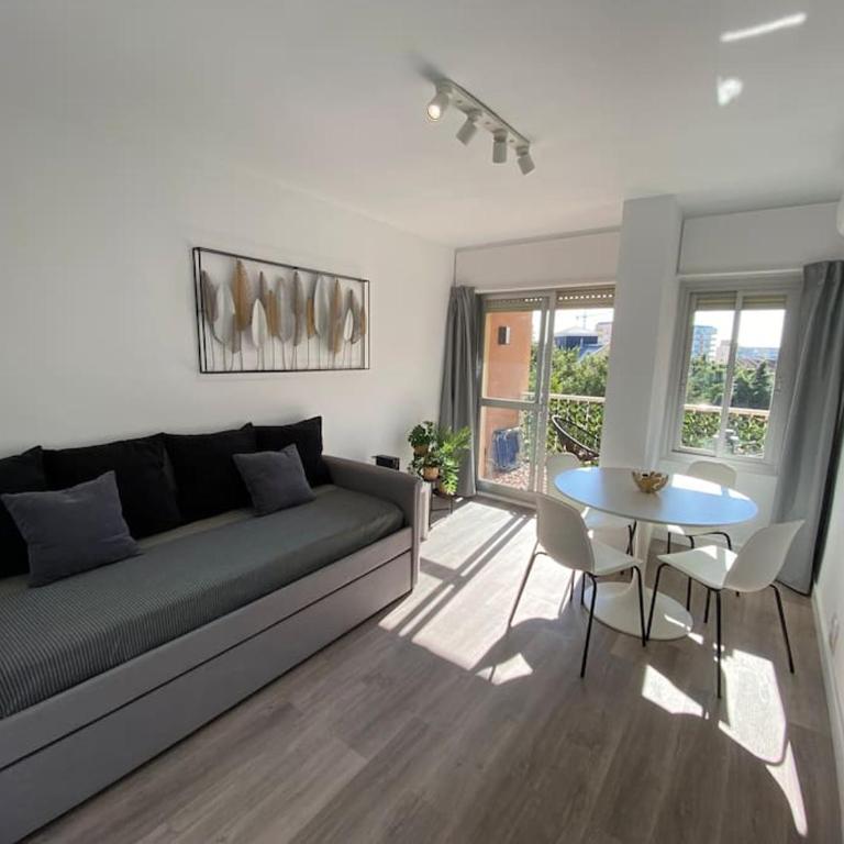 Apt moderno con vistas, recep 24 hs, consultar piscinas - One-Bedroom Apartment - 1