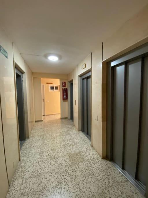Apt moderno con vistas, recep 24 hs, consultar piscinas - One-Bedroom Apartment - 32
