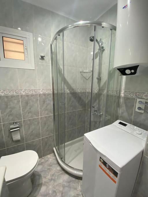 Apt moderno con vistas, recep 24 hs, consultar piscinas - One-Bedroom Apartment - 22