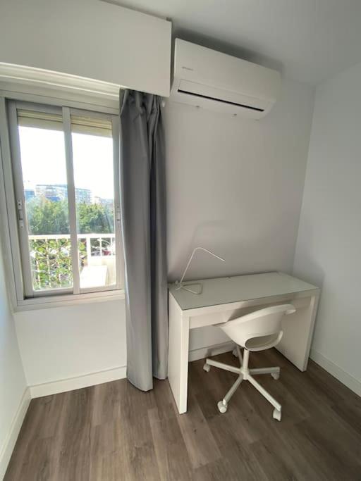 Apt moderno con vistas, recep 24 hs, consultar piscinas - One-Bedroom Apartment - 18