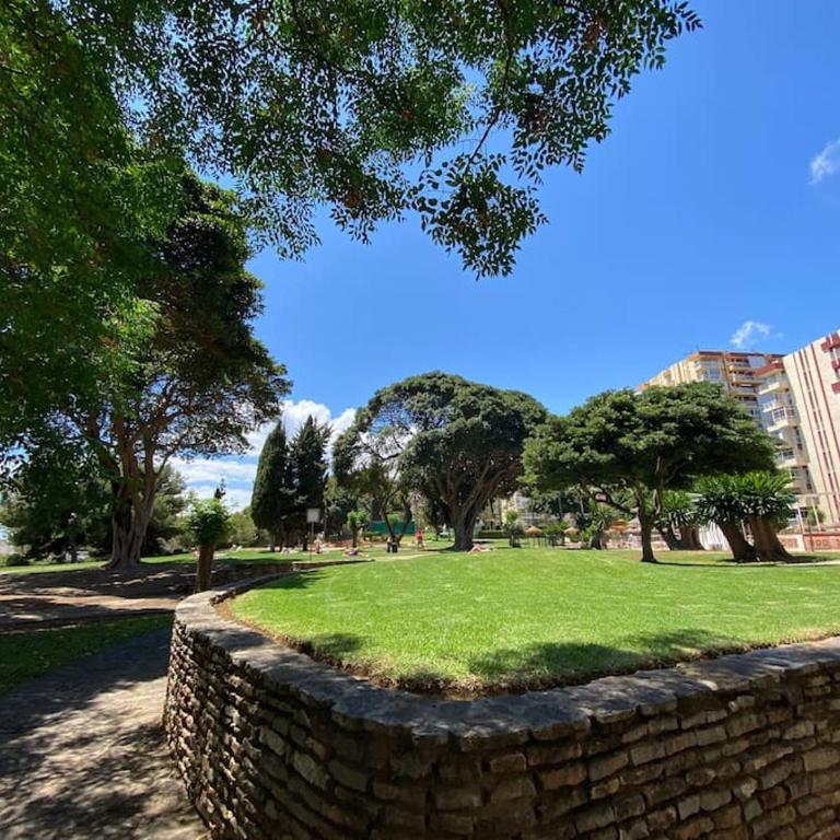 Apt moderno con vistas, recep 24 hs, consultar piscinas - One-Bedroom Apartment - 25