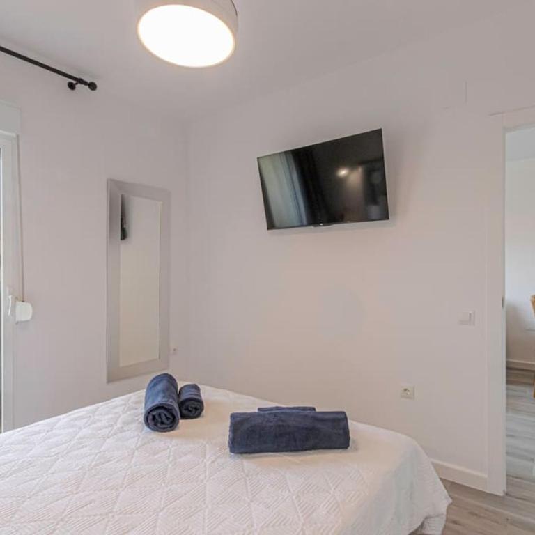 Precioso Apt de 1 habitación en Benalbeach - Apartamento de 1 dormitorio - 17
