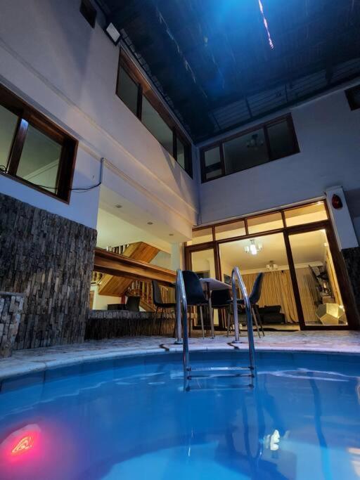 Alojamiento con piscina privada en Medellín MLB by Lets Go - Villa with Private Pool - 12