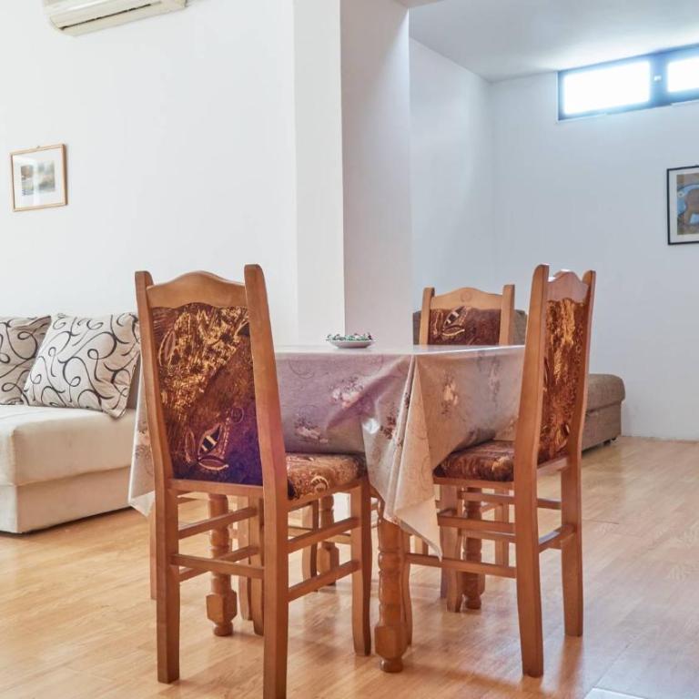 Janković Apartmani u centru - Apartman sa 1 Spavaćom Sobom - 13